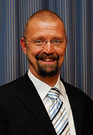 Dr. Thomas Röhr